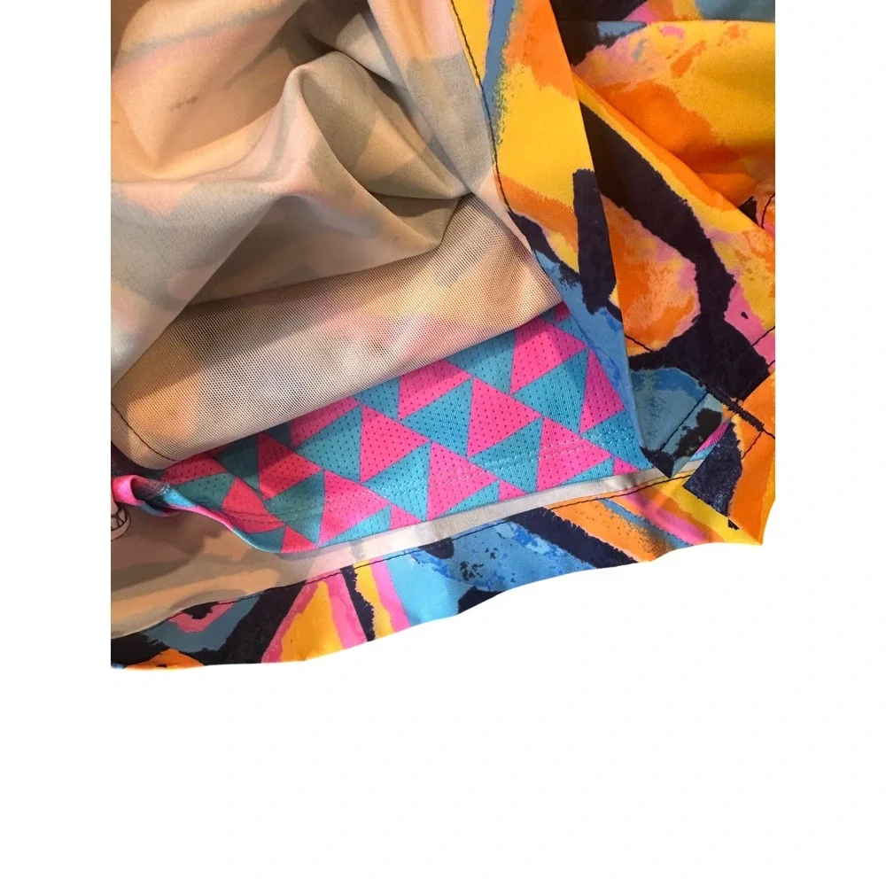Chubbies The Exploding Nachos Mens XXL Swim Trunks 5.5 Inseam 2-in-1 Liner Neon